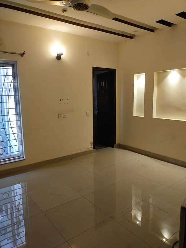 5 Marla House For Rent In Bahria Town Lahore. 7