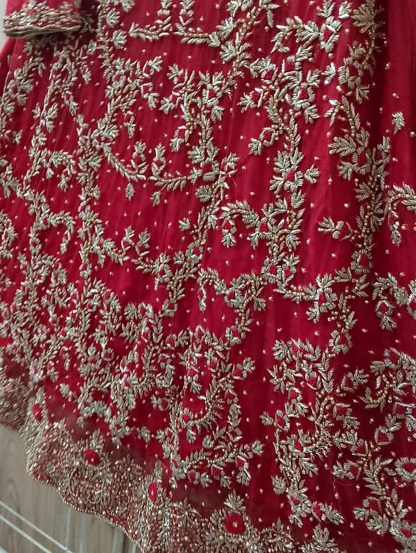 bridal dress in excellent condition just few hours wear 5