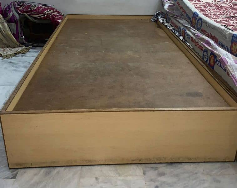 Wooden Floor Single bed  (2) 0