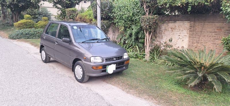 Daihatsu Cuore CX Automatic 17