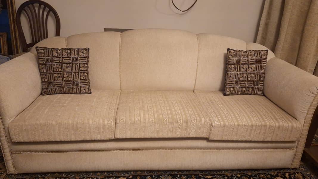 Sofa | Sofa set | 7 Seater (3+2+1+1) | Luxury Branded | Chinioti wood 1