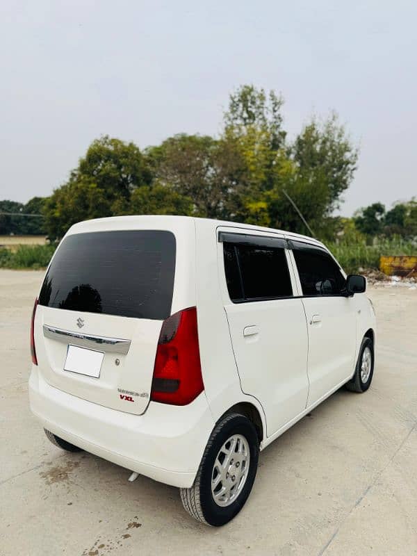 Suzuki Wagon R 2018 16