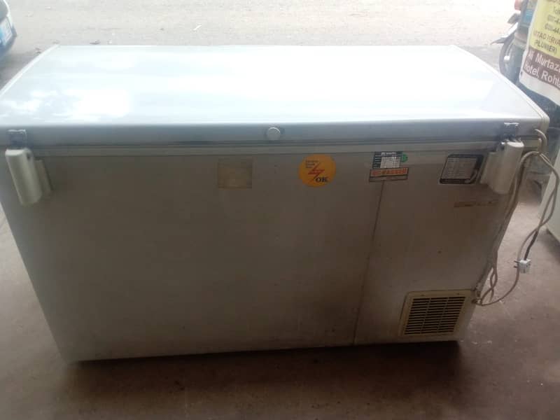 Waves deep freezer for sale 3