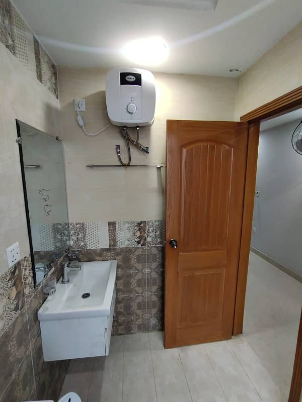 One Bedroom Fully Furnished Flate For Sale In Bahria Town Lahore 2