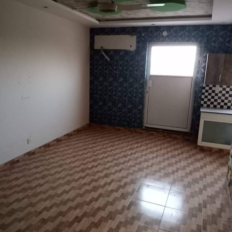 One Bad Room Flat For Rent In Bahria Town Lahore. 1