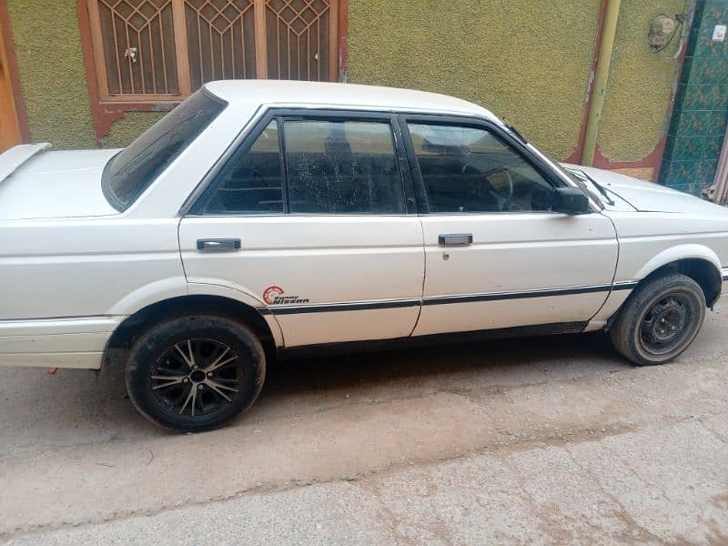 Nissan Sunny 1989 1