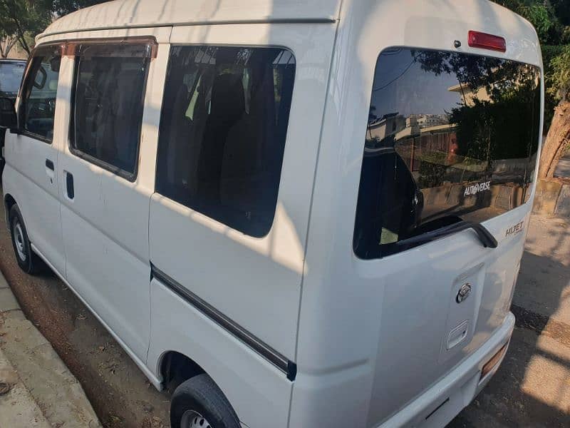 Daihatsu Hijet 2