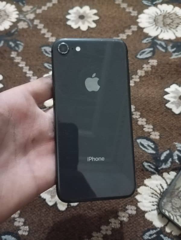 IPHONE 8 NON PTA 1