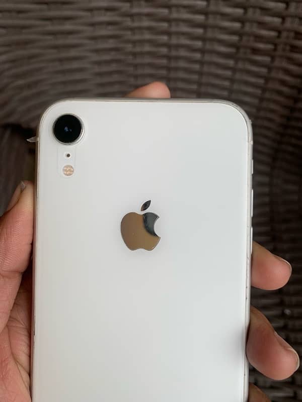 iPhone Xr 0