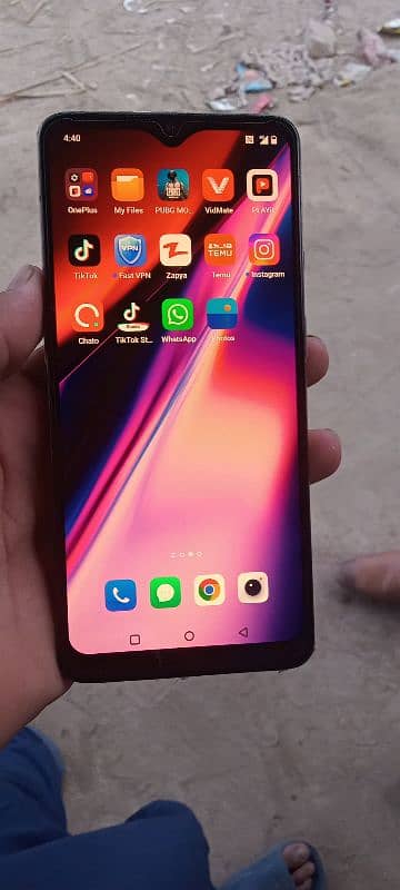 One plus 7T 1