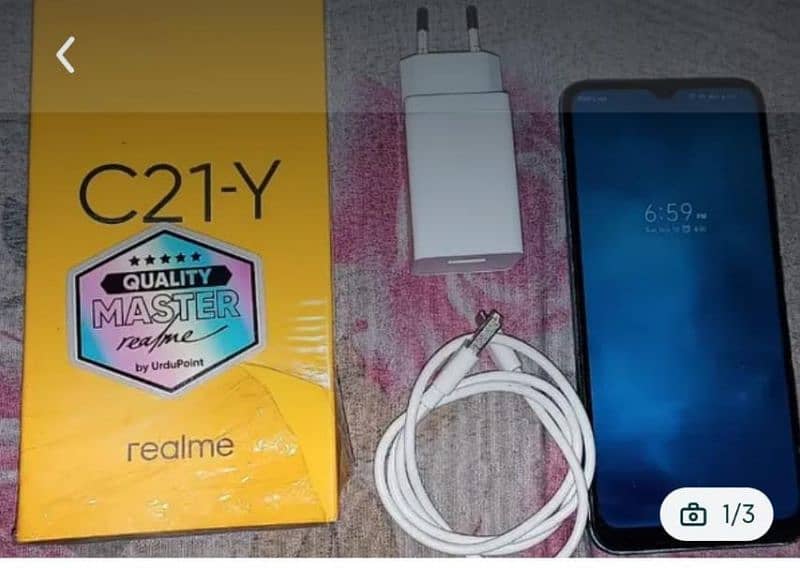 Realme Y21 Ram 4 GB And 64 GB. . . 10/10 0