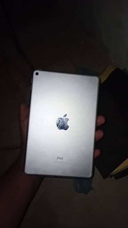 iPad mini 5 used 64 GB 10/10 2