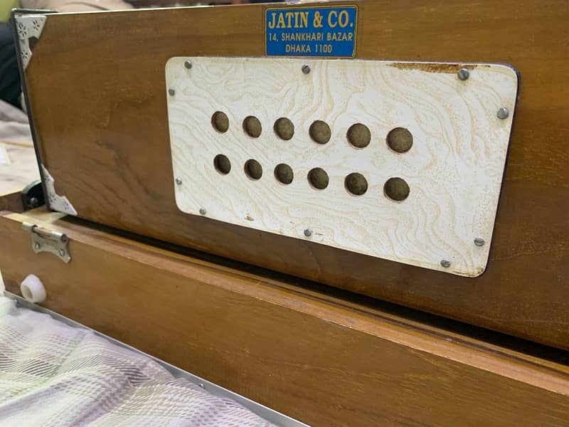 Wooden Harmonium of Jatin & Co 4