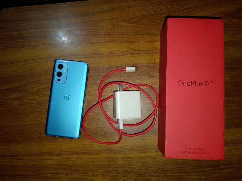 OnePlus 9 12/256gb with box 3