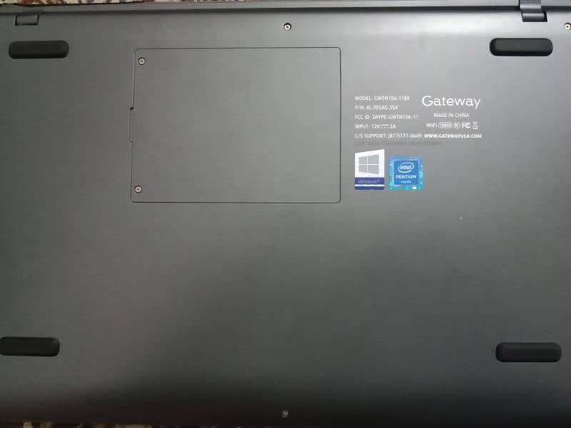 Gateway Ultra Slim Notebook 3