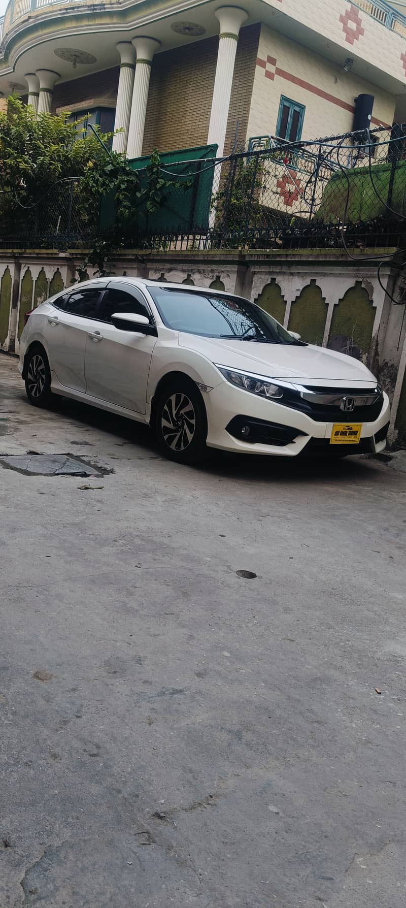 Honda Civic Oriel 2016 full option 4