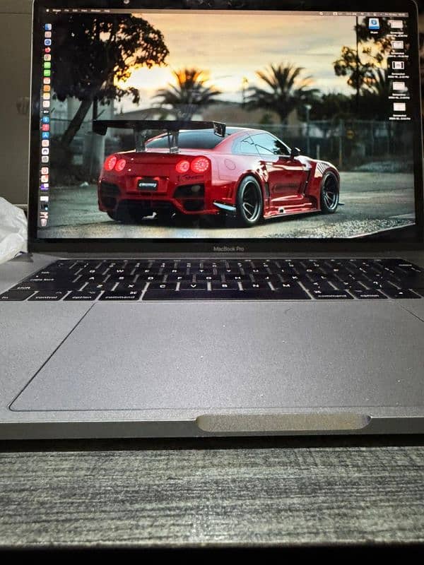 MacBook Pro 2017 0