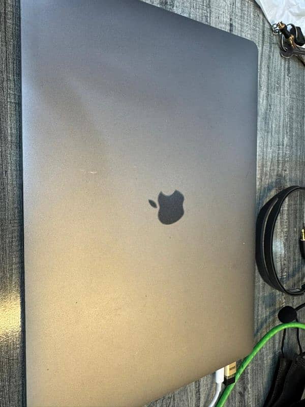 MacBook Pro 2017 1