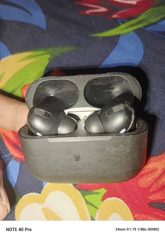 air pods pro 1