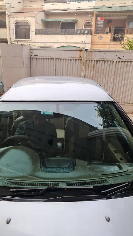 Nissan Sunny 2007 3