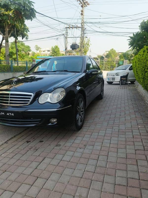 Mercedes C Class 2007 1