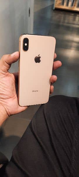 XS MAX 0