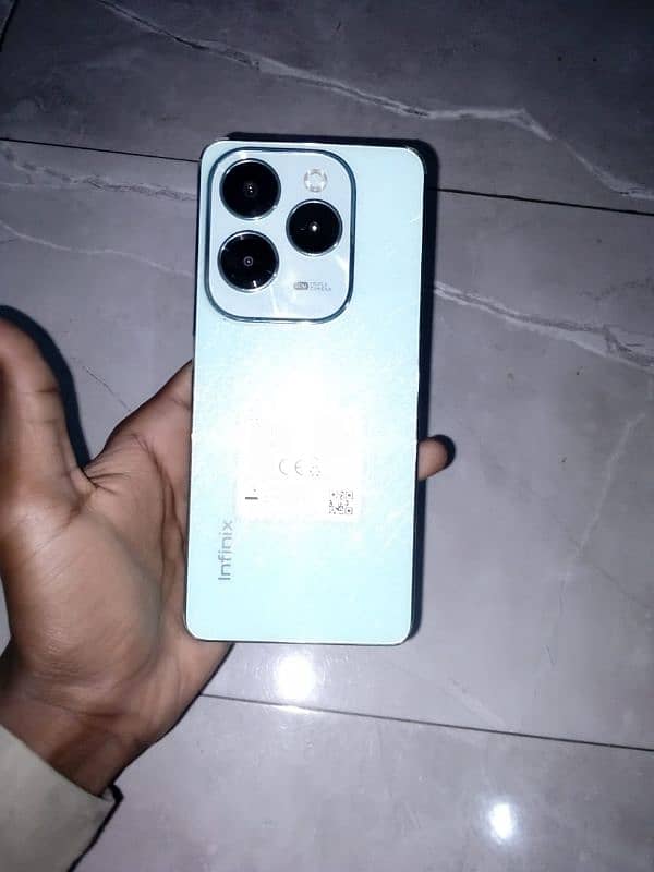 Infinix hot 40 Pro 16 256 0