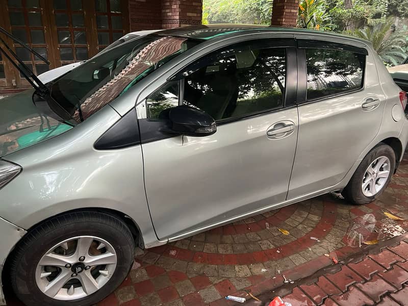 Toyota Vitz 2013 | Toyota Vitz Car For Sale 4