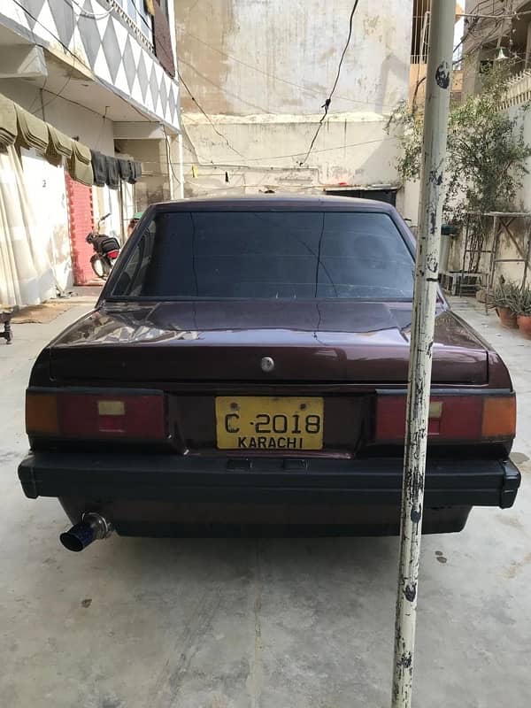 Toyota Corolla 1982 5