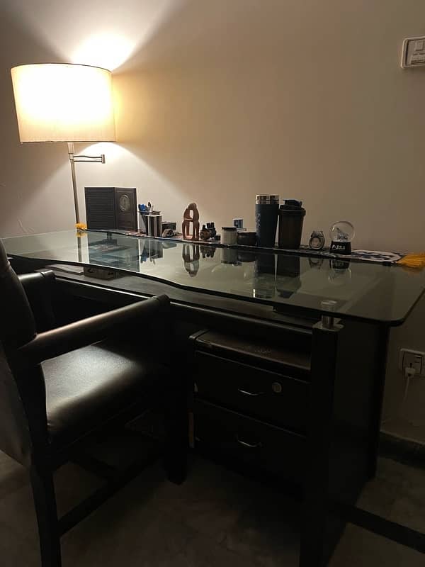 Study/Office Table with glass top 1