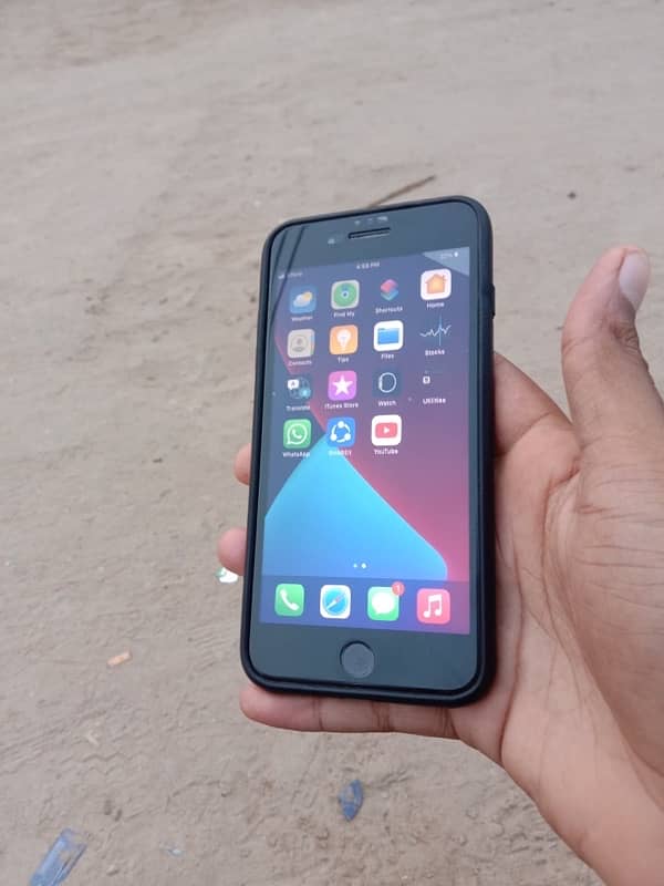 I PHONE 7plus  PTA APPROVED 128GB EXCHANGE POSSIBLE 0