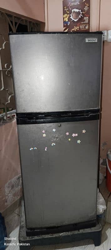 In Good Condition Fridge Available 2