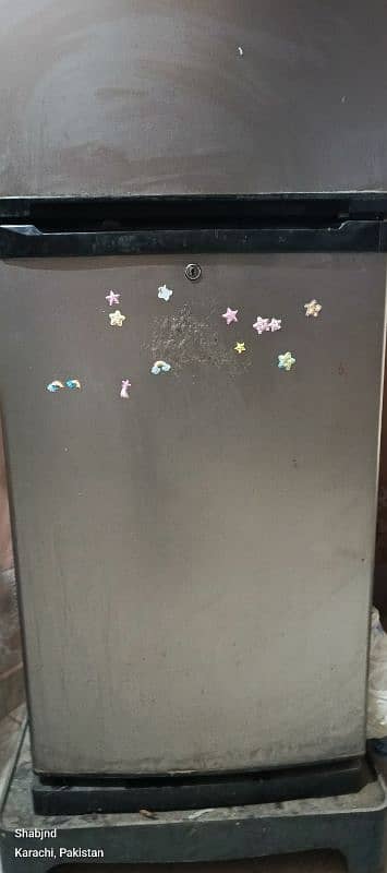 In Good Condition Fridge Available 3