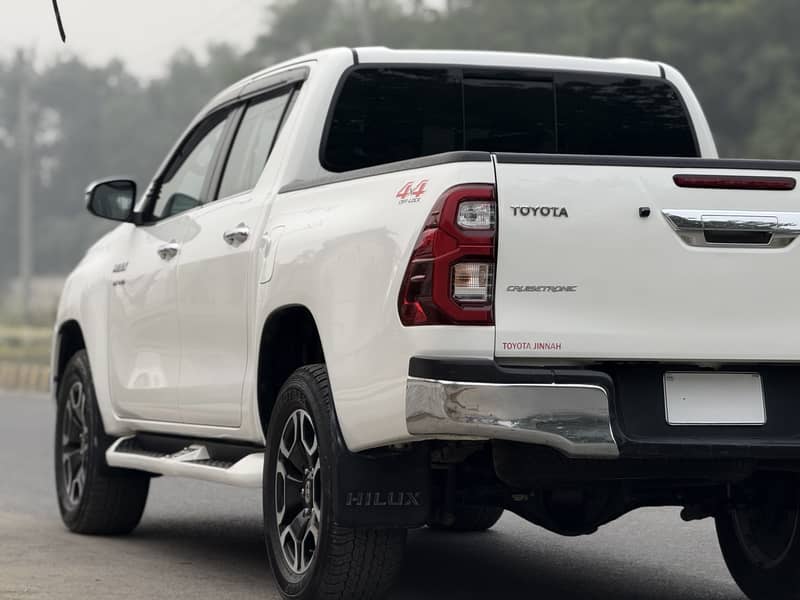 Toyota Hilux Revo 2021 6