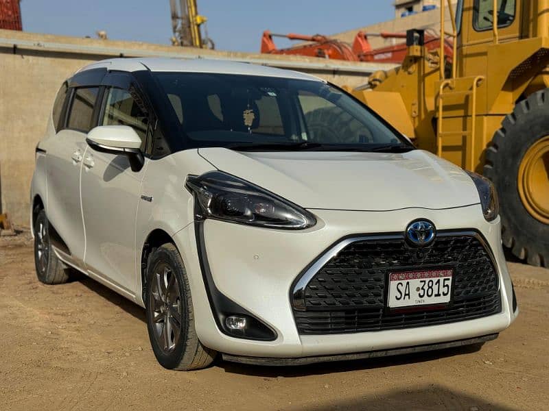 Toyota Sienta 2019 3