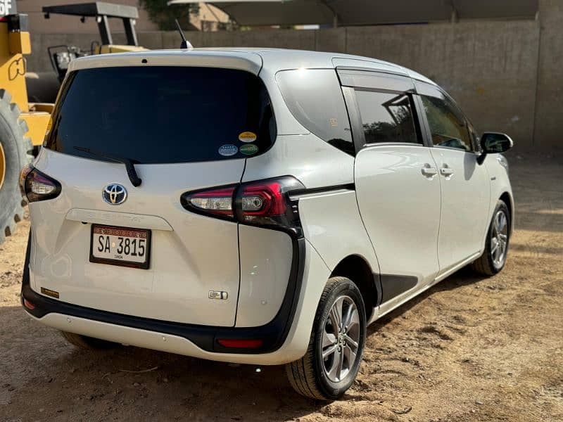 Toyota Sienta 2019 4