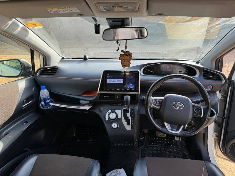 Toyota Sienta 2019 11