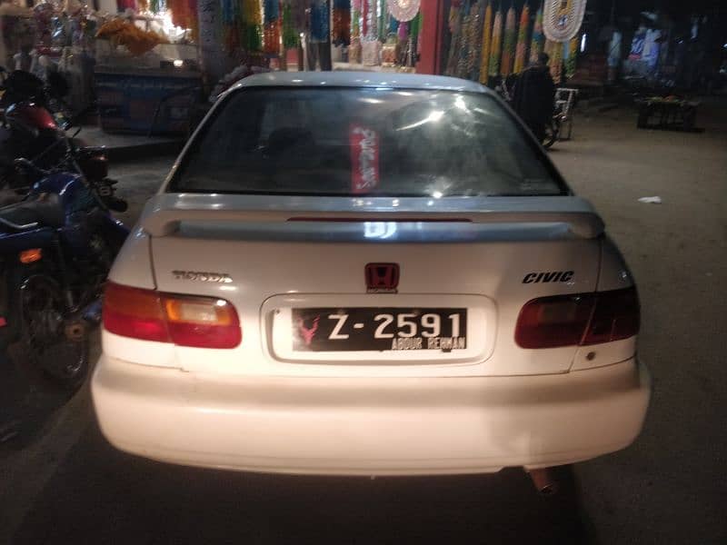 Honda Civic EXi 1994 4