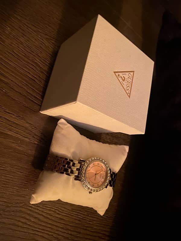 GUESS Ladies Watch 2