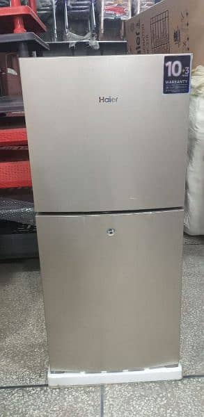 Haier HRF-216EBD ( Golden) E-Star Series Refrigerator, 08 Cubic Feet 0