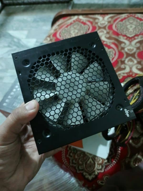 600 watt power supply for pc only box open 6