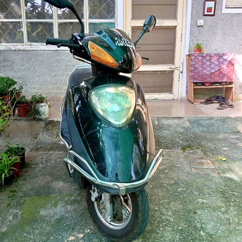 CHINA 4 STROKE SCOOTY(PETROL) FOR SALE 0