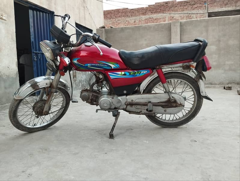 Honda CD 70 2011 0