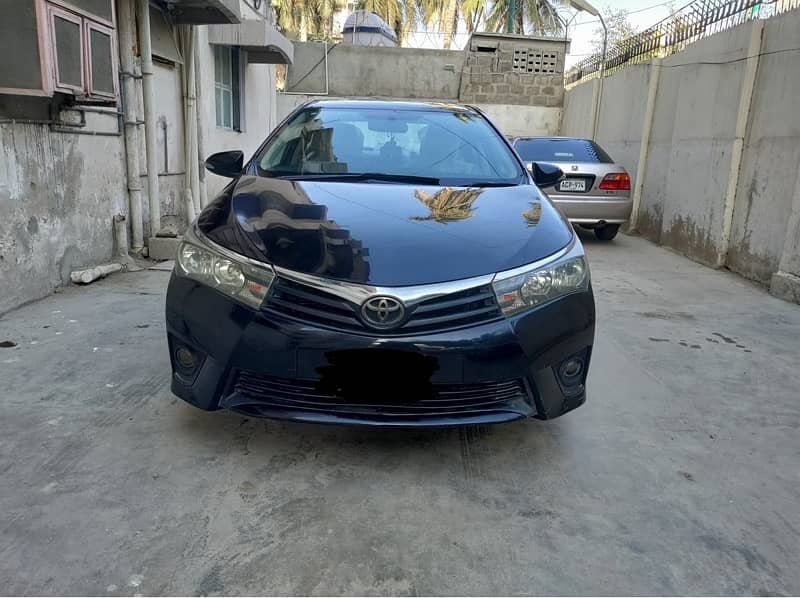 Toyota Corolla XLI 2014 cnvt gli reg 2015 0