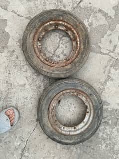 vespa tyre and rim