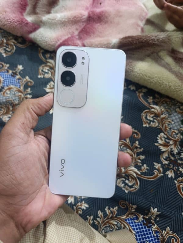 vivo v19S 5