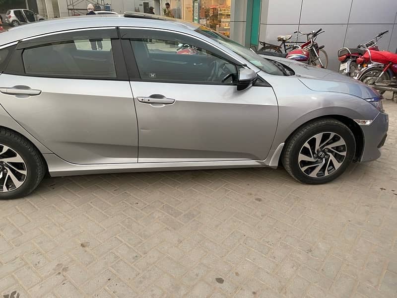 Honda Civic VTi Oriel Prosmatec 2018 5