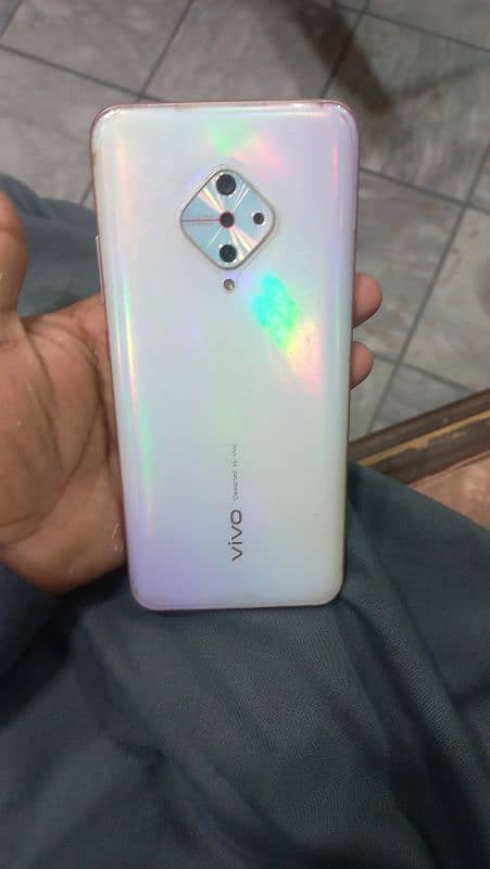 vivo s1pro 4