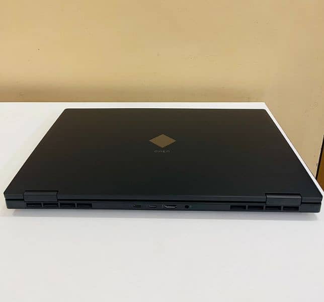 HP OMEN 16 K0033DX 1