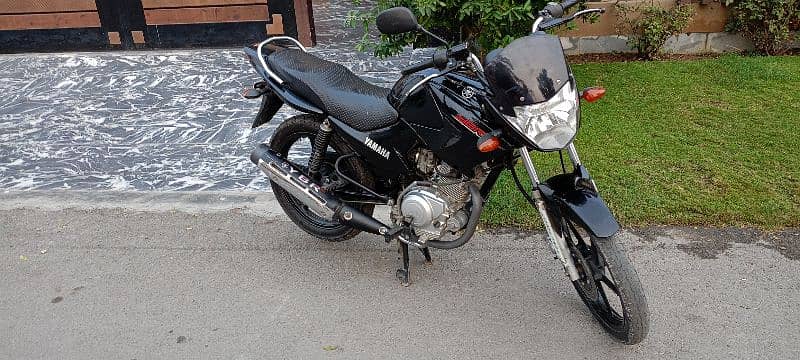 Yamaha YBR 125 8